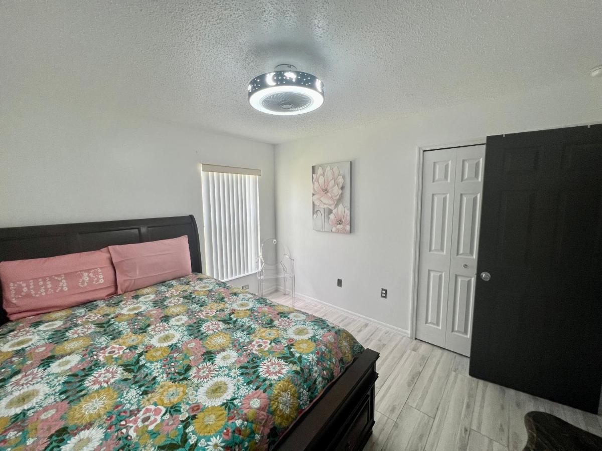 Grand Superior 4br Pool House Near Parks Holiday home *