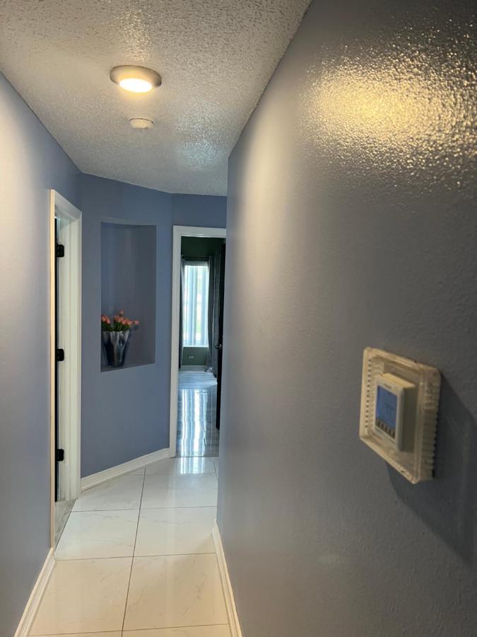 Grand Superior 4br Pool House Near Parks Davenport
