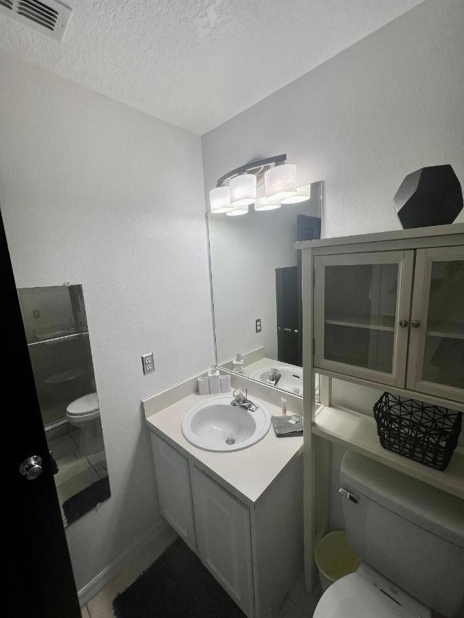Grand Superior 4br Pool House Near Parks *