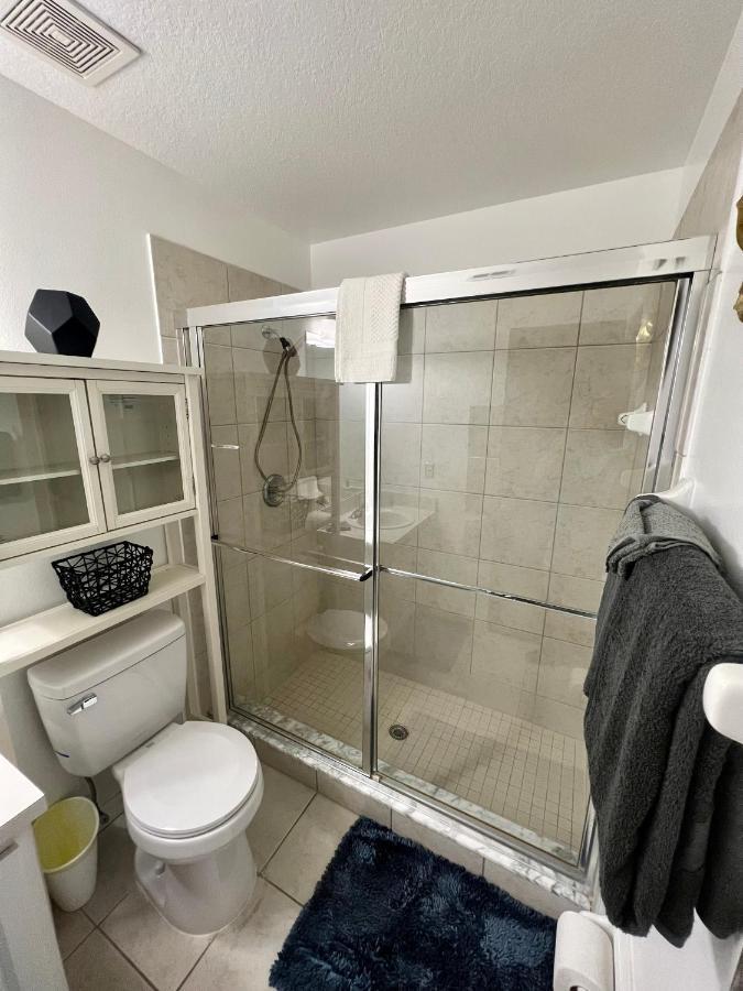 Grand Superior 4br Pool House Near Parks Davenport