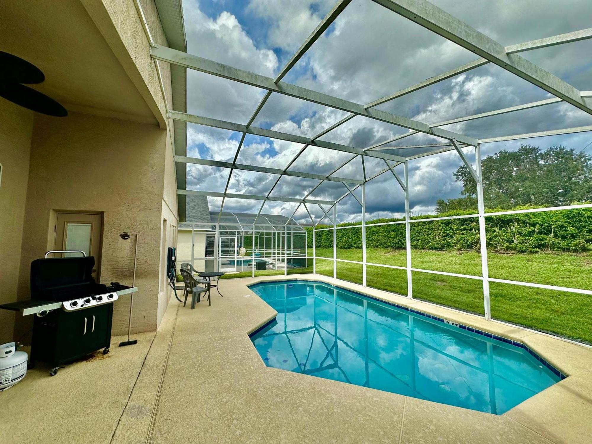 Grand Superior 4br Pool House Near Parks Holiday home Davenport